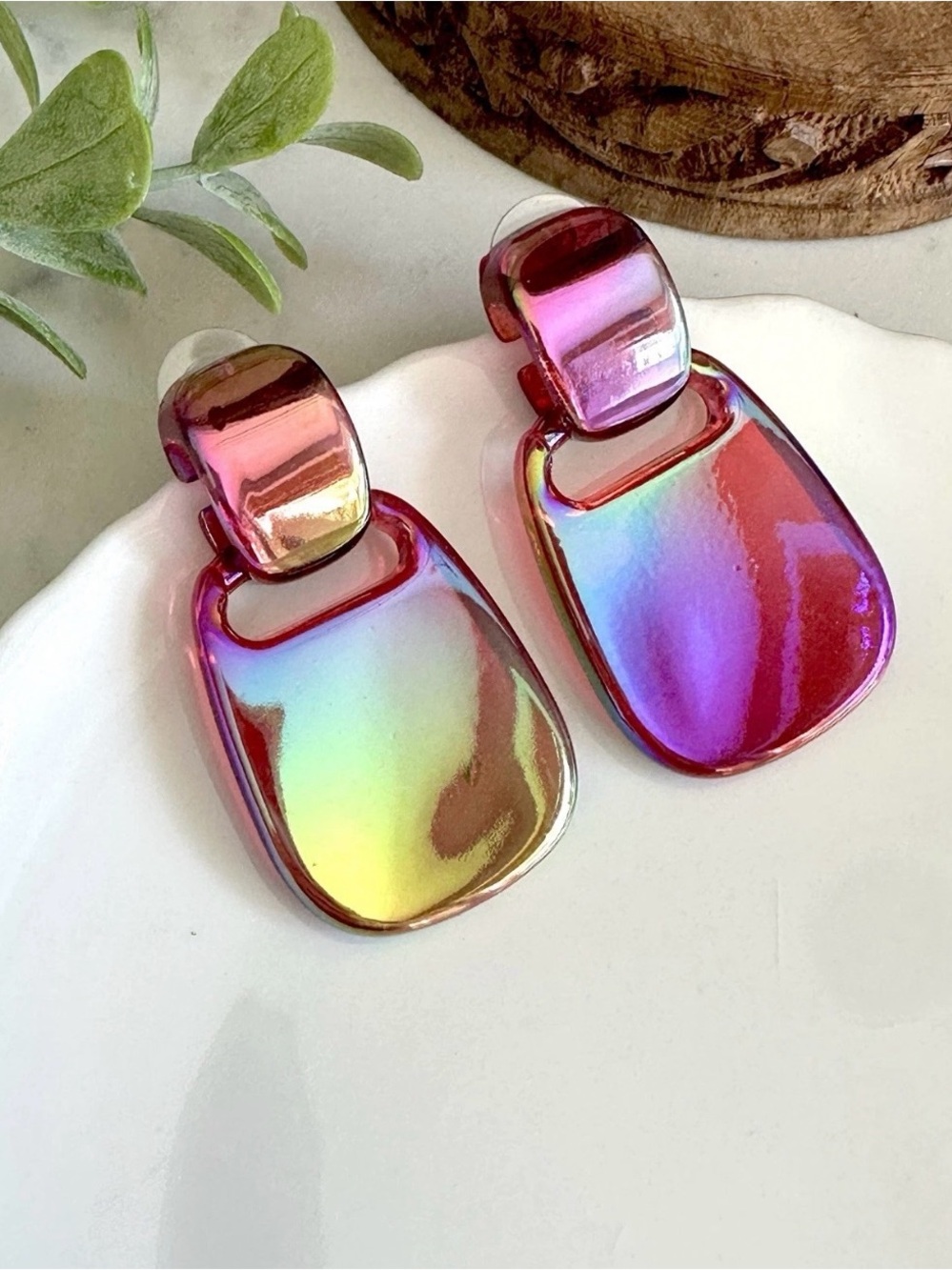 Magenta Iridescent Colorful Rainbow Earrings Acrylic Square Dangle Jewelry - Picture 3 of 7